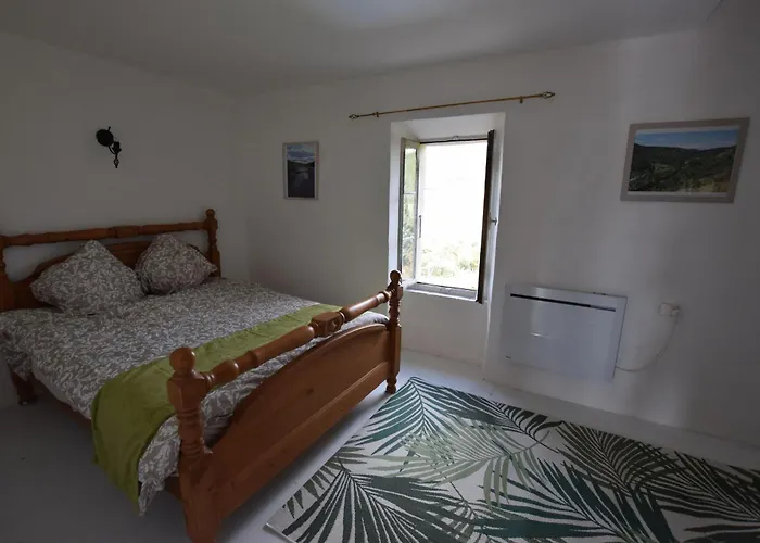 L Escapade Corbieres *