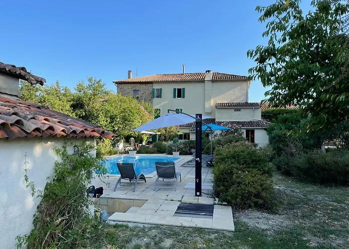 L Escapade Corbieres Casa de Férias *